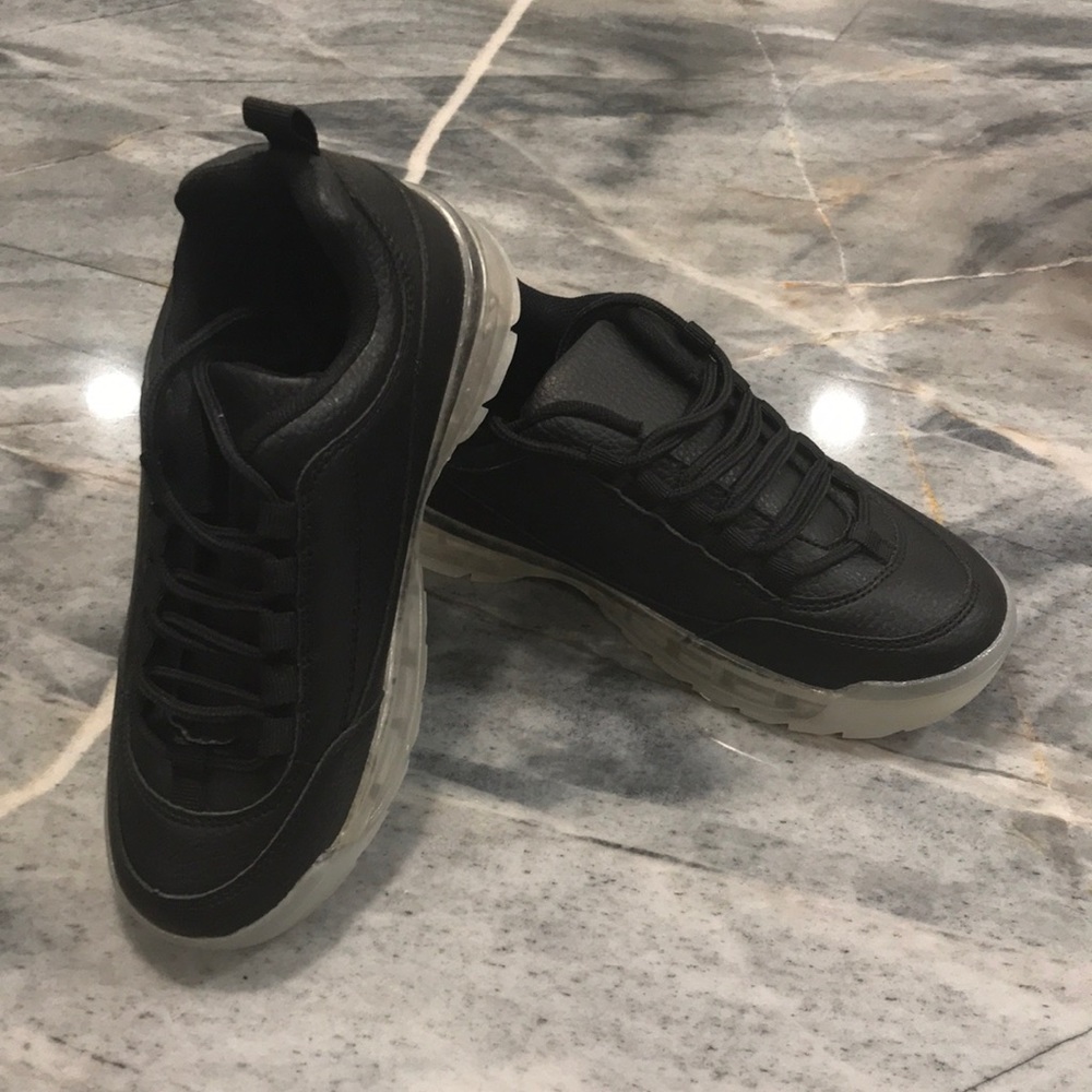 (NWB) Cute Chunky Platform Sneakers